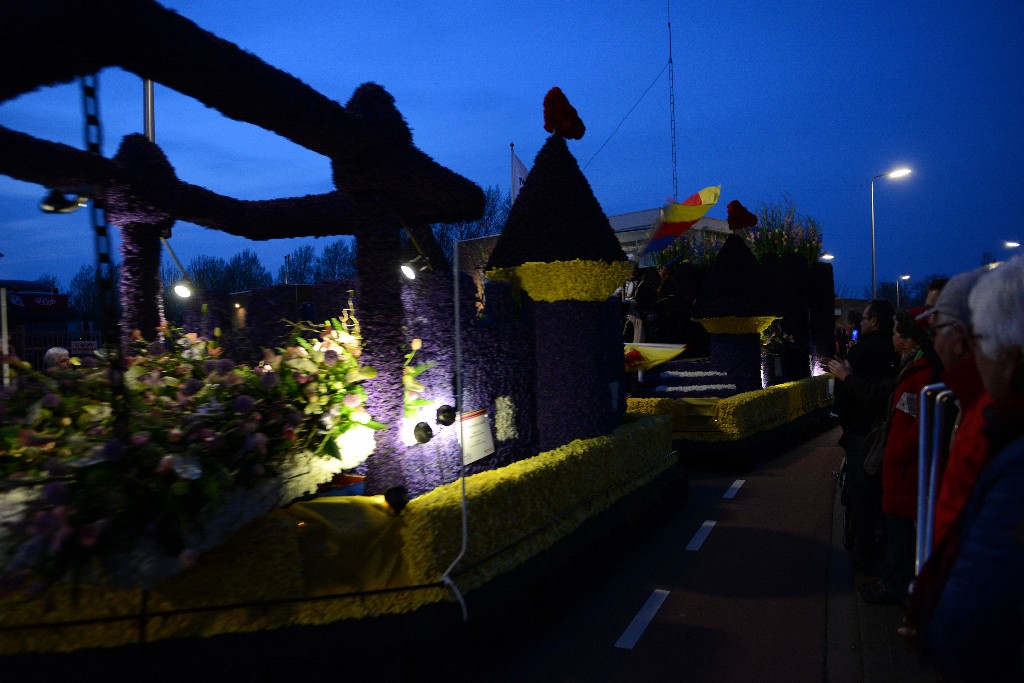 ../Images/Bloemencorso 2015 125.jpg